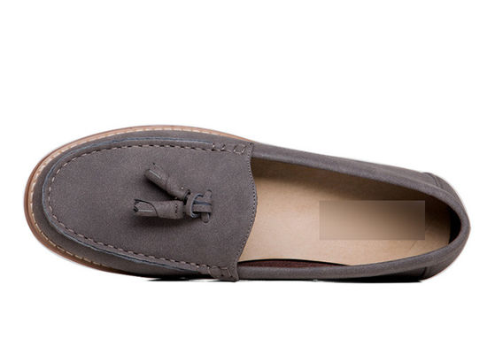 Gri Erkek Suede Çıplak Giyim Ayakkabıları, Moda Erkekler Partisi İçin Rastgele Çamaşırlar