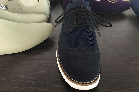 Kişiselleştirilmiş örgüden erkekler için sıradan ayakkabılar Nefes alıcı Flyknit Hafif ayakkabılar