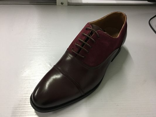 Moda Erkekler Siyah Derby Ayakkabıları, Yuvarlak Ayakkabılar Erkekler Siyah Patent Deri Ayakkabıları