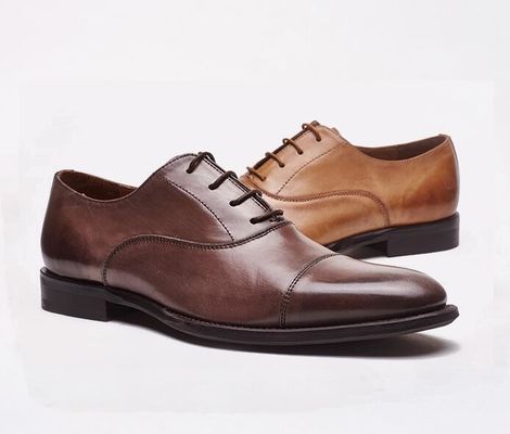 İş / Düğün Erkek Giysi Ayakkabıları Boğa Gerçek Deri Dırnaq Brogues