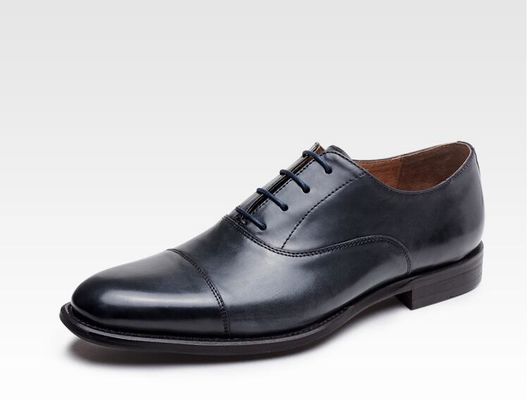 İş / Düğün Erkek Giysi Ayakkabıları Boğa Gerçek Deri Dırnaq Brogues