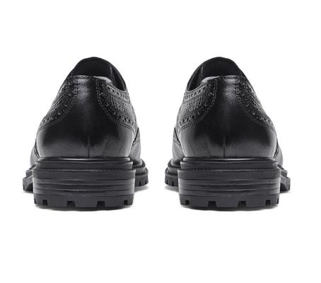 Brogues Casual Erkek Deri Elbise Ayakkabılar Nefes Alıcı Ofis Polisi Loafer