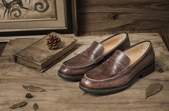 Nefes alıcı erkekler kahverengi penny loafers, gerçek deri loafers ayakkabıları