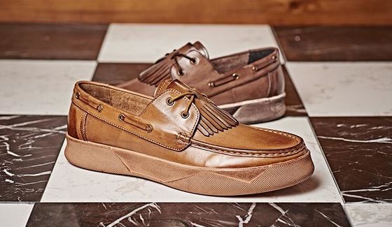 Retro Casual Erkek Flat ayakkabıları Custom Erkek Deri Sürüş Loafers Tassels ile