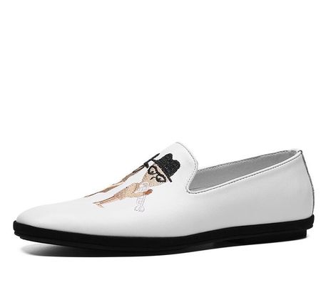 El boya düz yumuşak deri loafers, basılı erkek desenli loafers