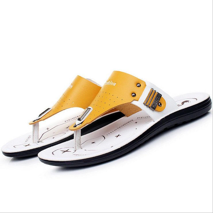 Dış mekan erkek gerçek deri terlik el yapımı yuvarlak ayak ayakları erkek plaj flip flops